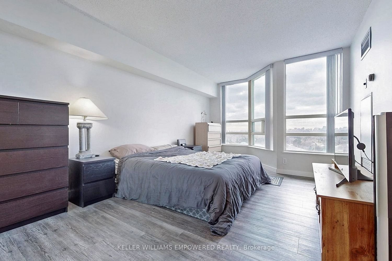 7805 Bayview Ave, unit 1016 for sale - image #16