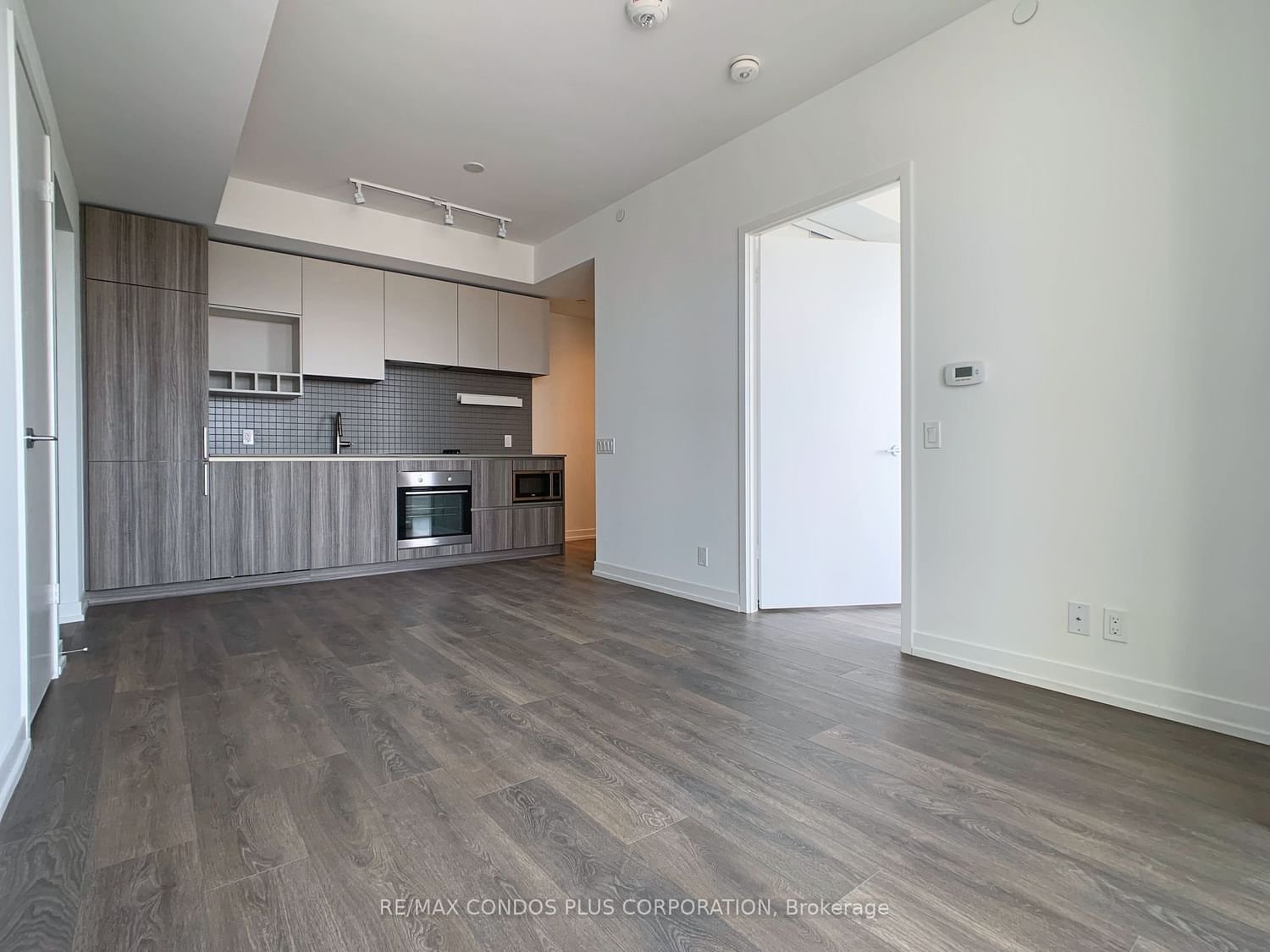 5 Buttermill Ave, unit 2712 for sale - image #5