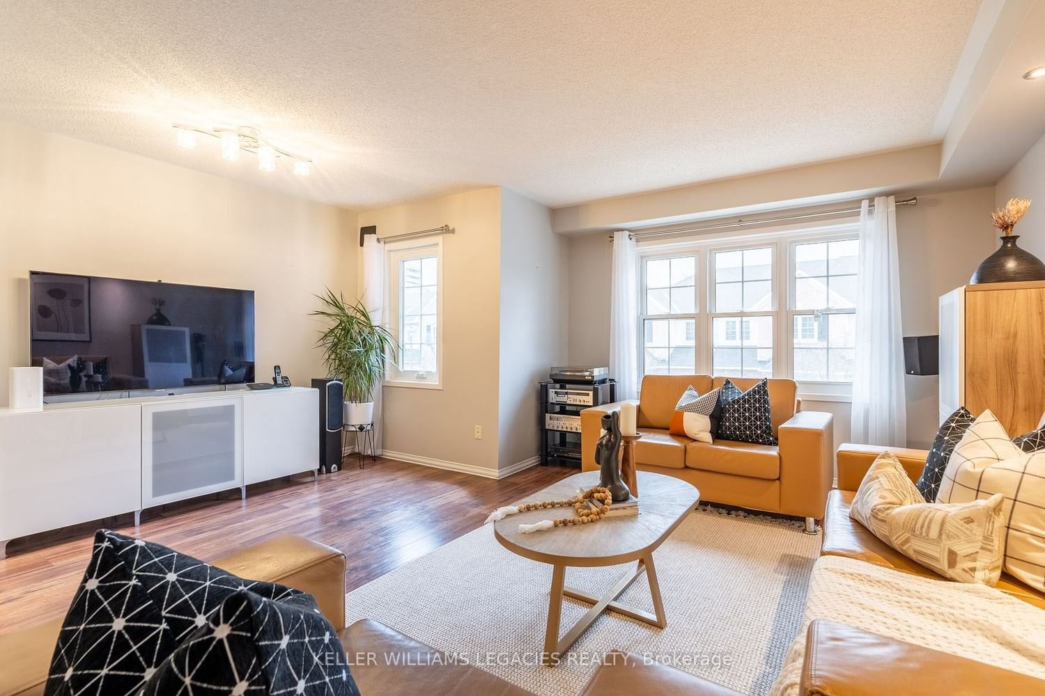 51 Northern Heights Dr, unit 21B for sale - image #20