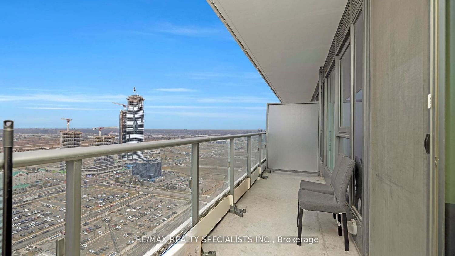 5 Buttermill Ave, unit 3708 for sale - image #23