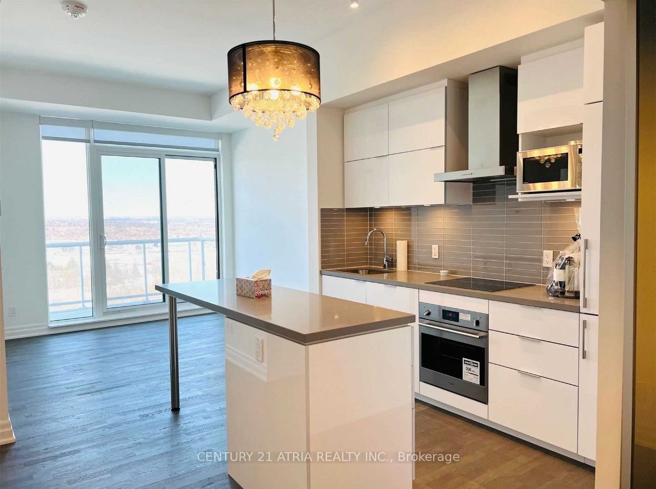 10 Rouge Valley Dr W, unit 1506 for rent - image #8