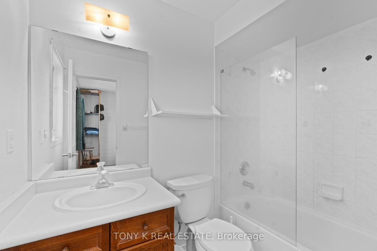 42 Tania Cres, unit 23 for sale - image #12