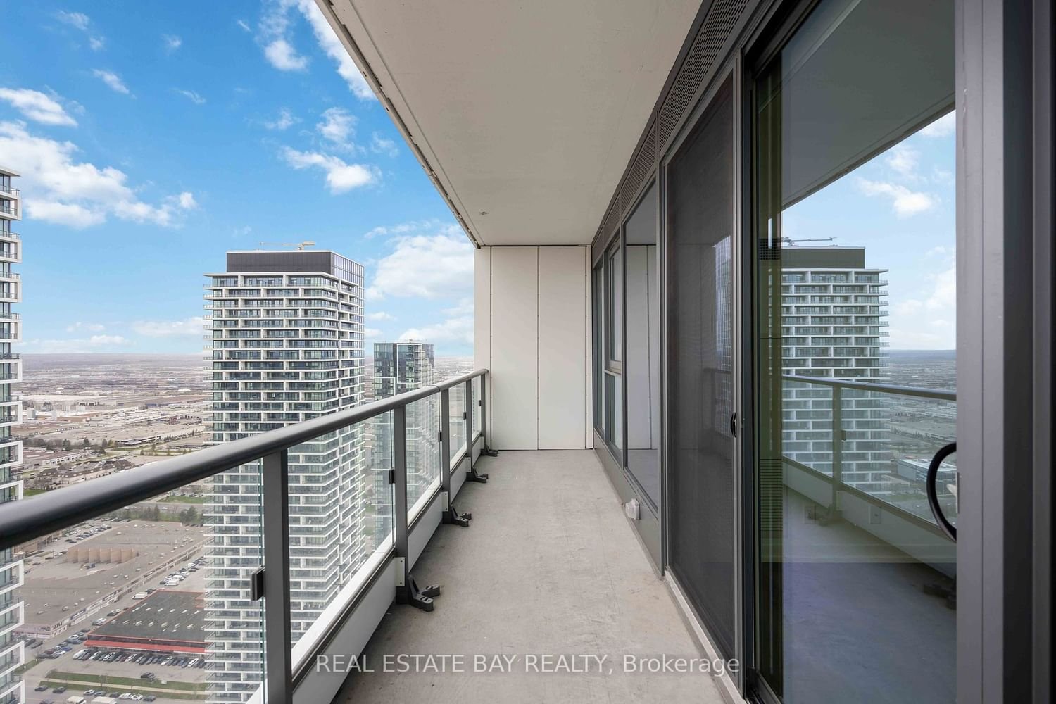 5 Buttermill Ave, unit 5611 for sale - image #32