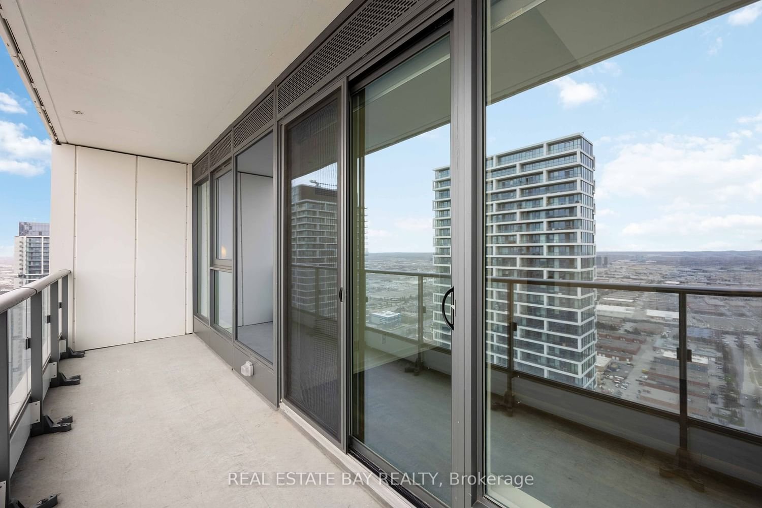 5 Buttermill Ave, unit 5611 for sale - image #33
