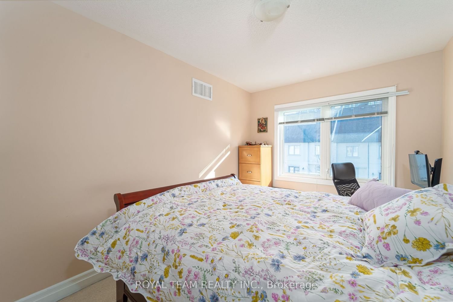 871 New Westminster Dr, unit 25 for sale - image #33
