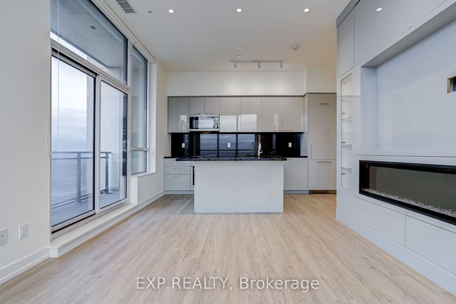 1 Grandview Ave, unit 3001 for rent - image #13