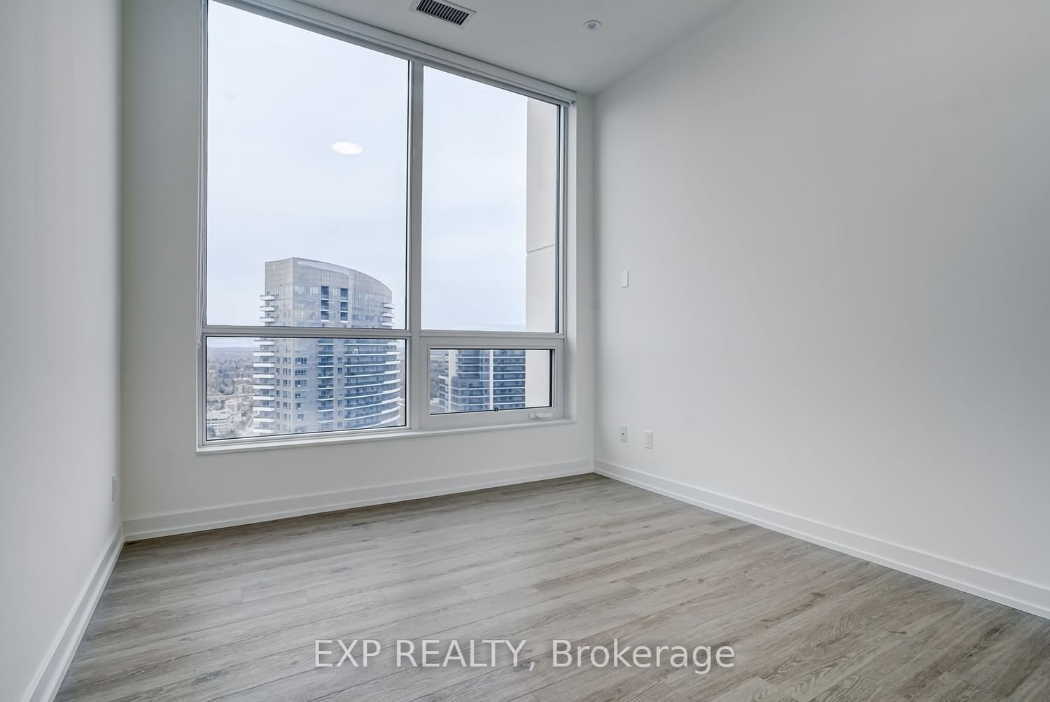 1 Grandview Ave, unit 3001 for rent - image #25