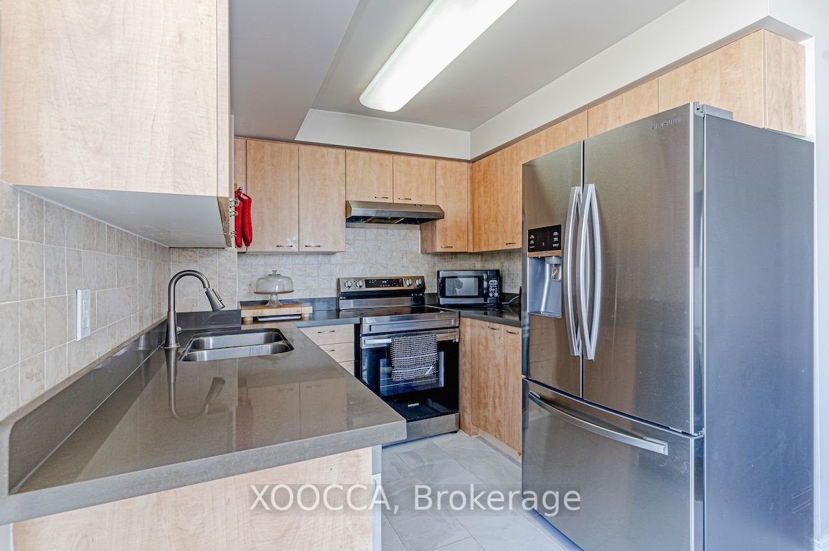 330 Red Maple Rd, unit 1204 for sale - image #12