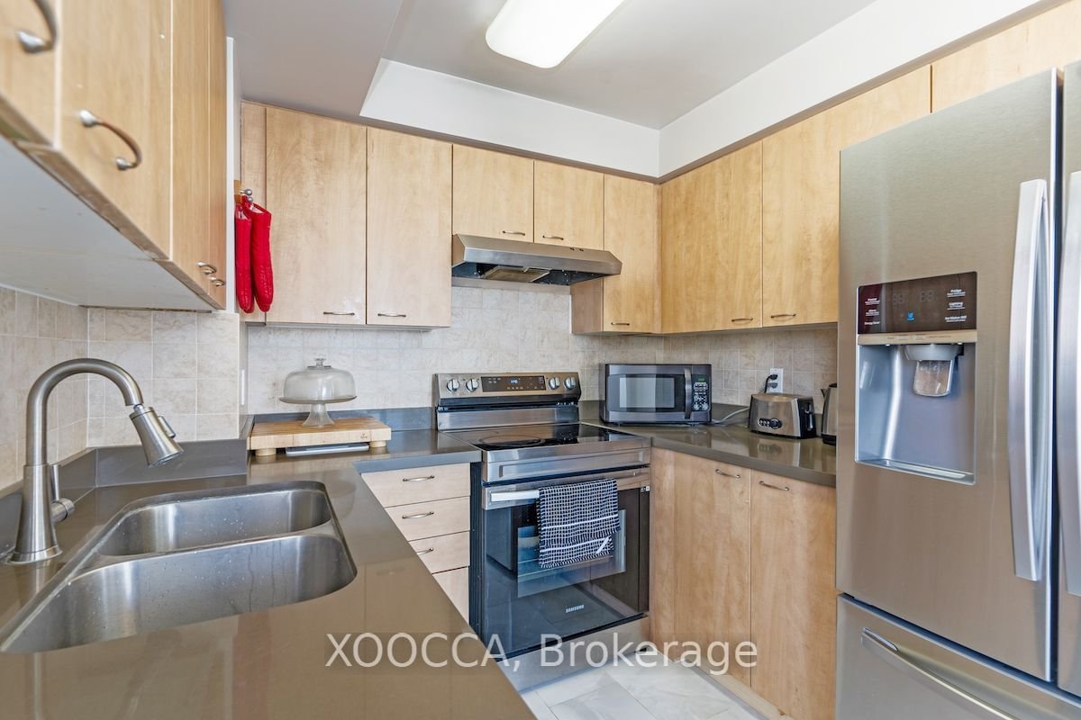330 Red Maple Rd, unit 1204 for sale - image #14