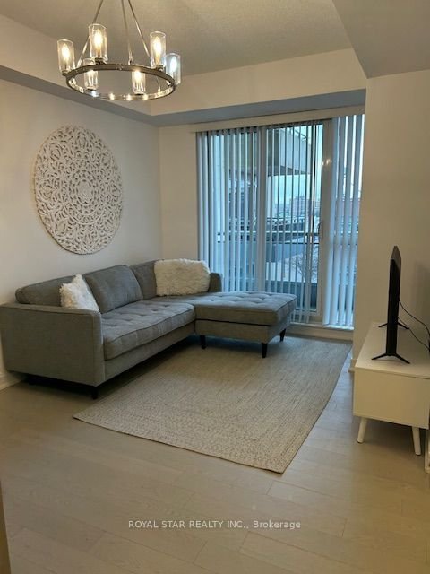 9201 Yonge St, unit Nw 501 for rent - image #2