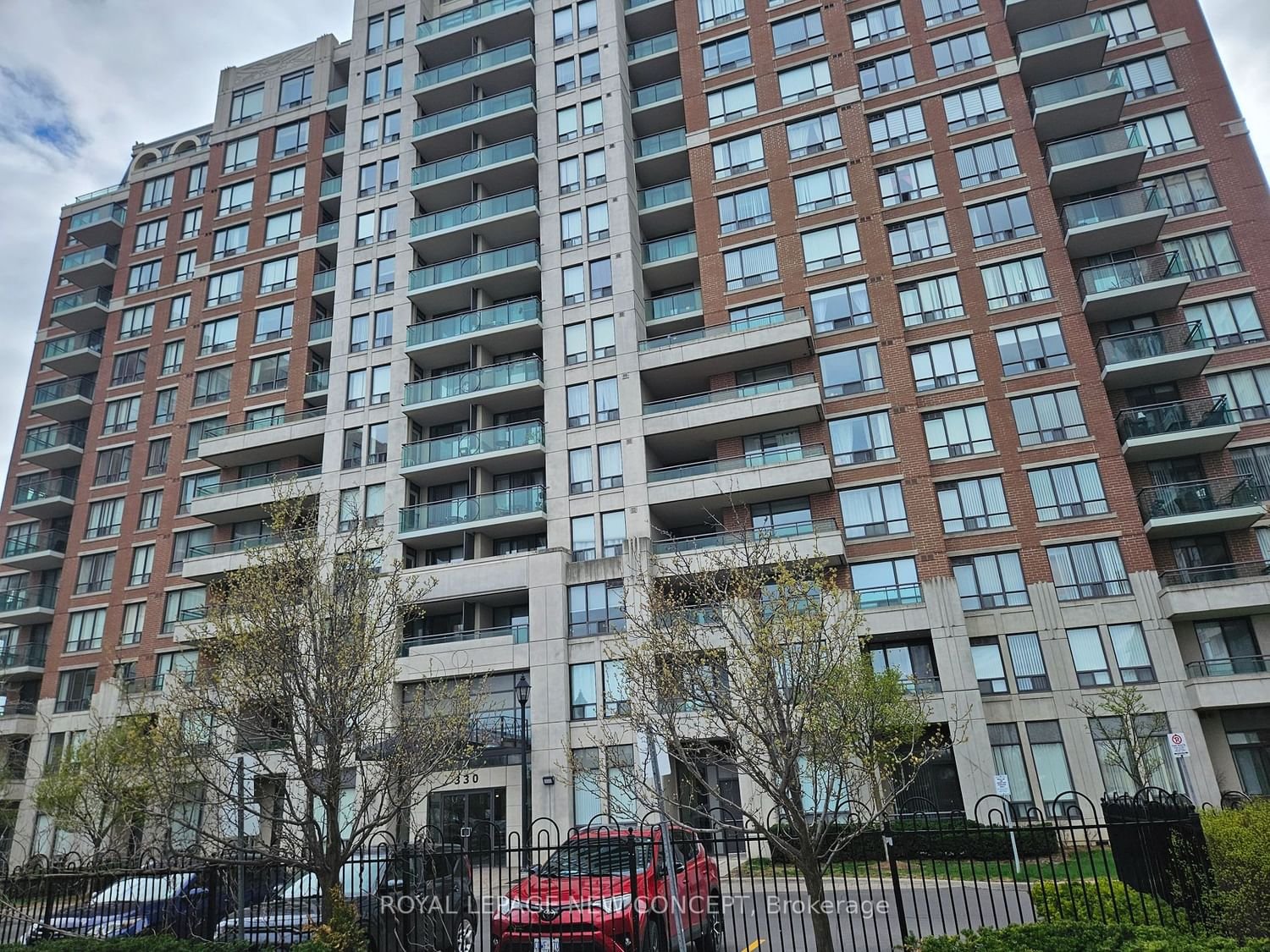 330 Red Maple Rd, unit 1002 for sale - image #1