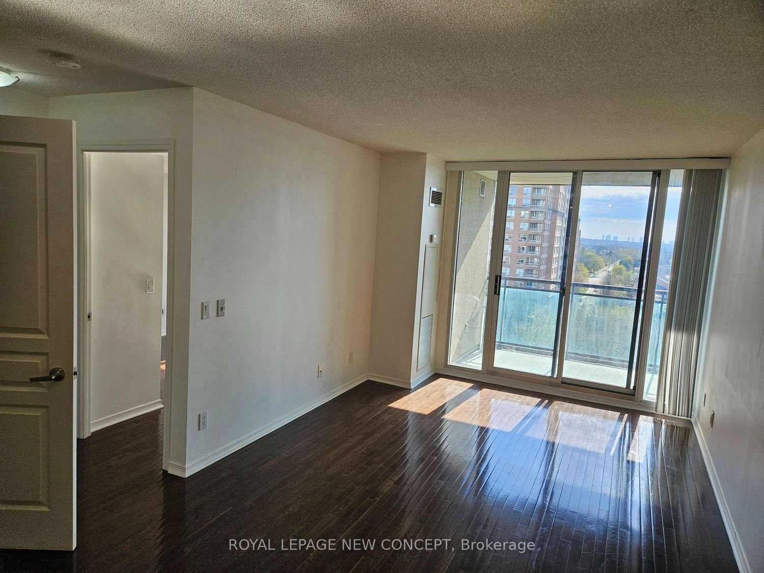 330 Red Maple Rd, unit 1002 for sale - image #16