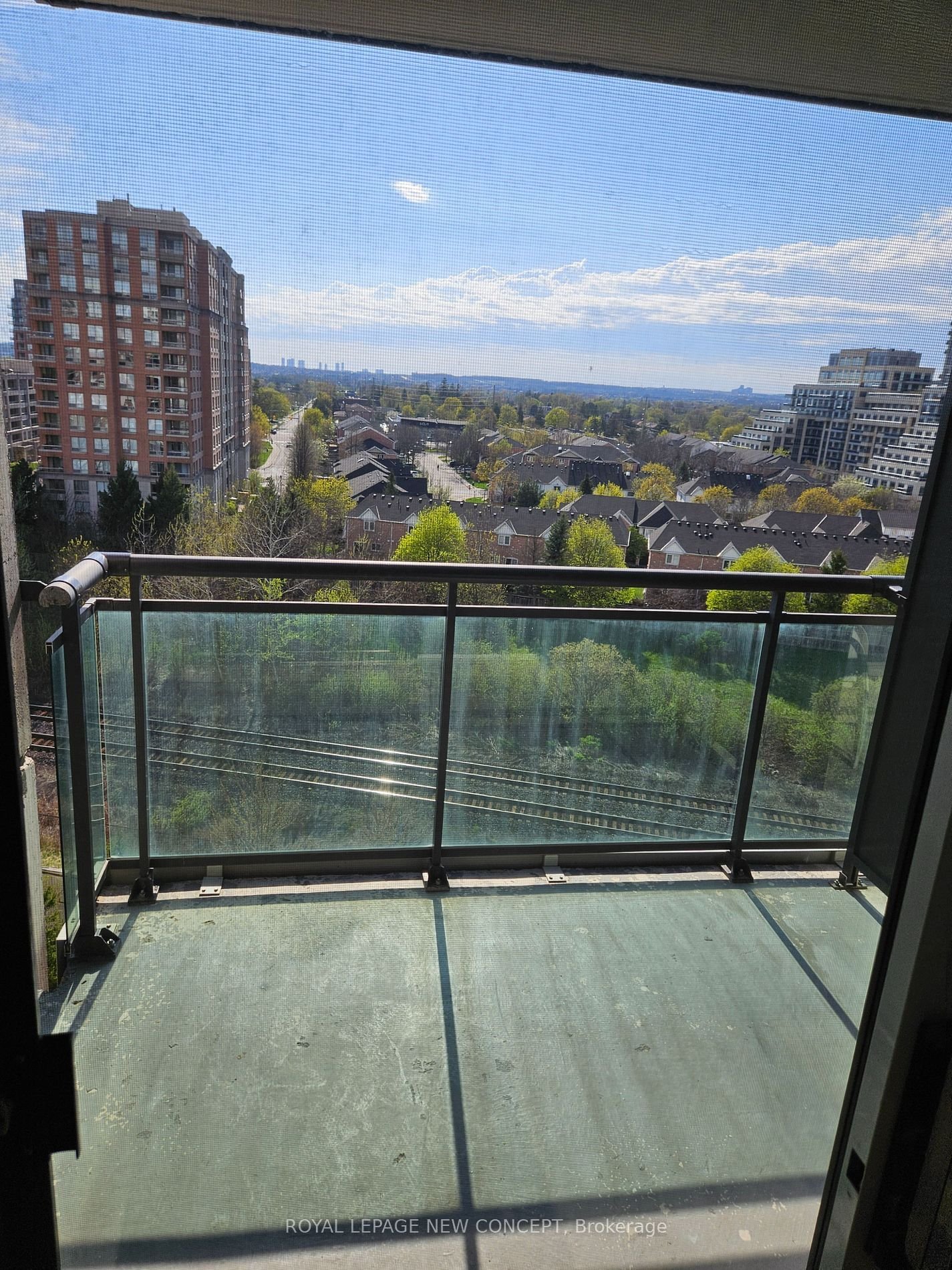 330 Red Maple Rd, unit 1002 for sale - image #5