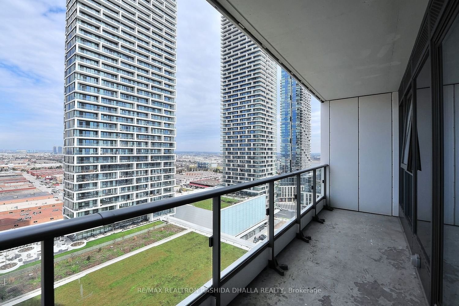 5 Buttermill Ave, unit 2011 for sale - image #30