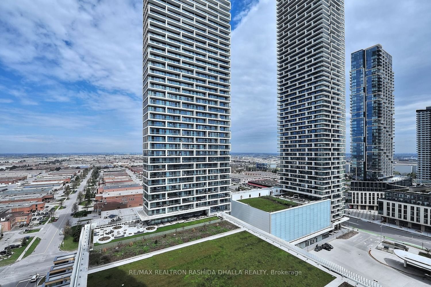 5 Buttermill Ave, unit 2011 for sale - image #33