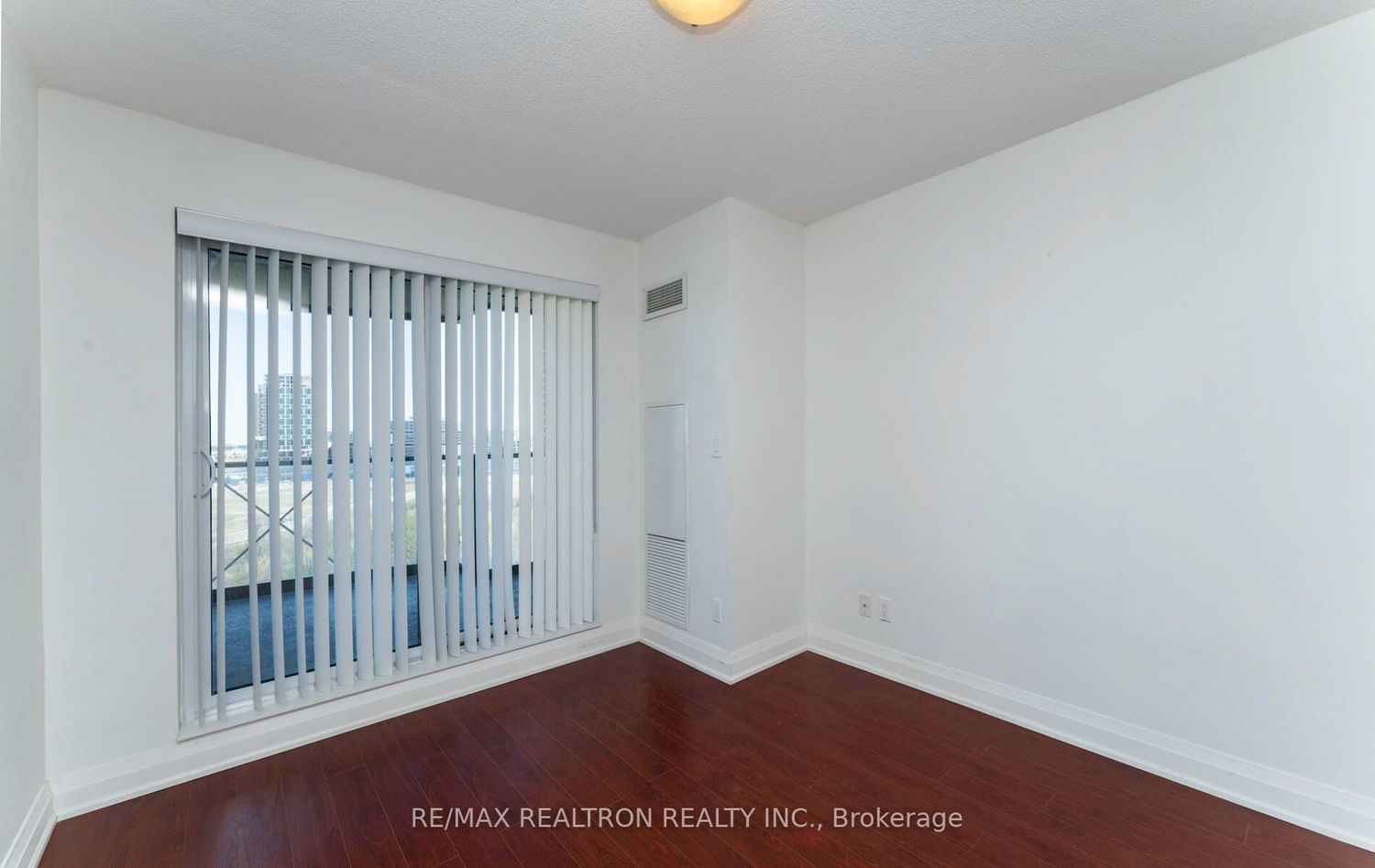 1 Uptown Dr, unit 1603 for sale - image #11