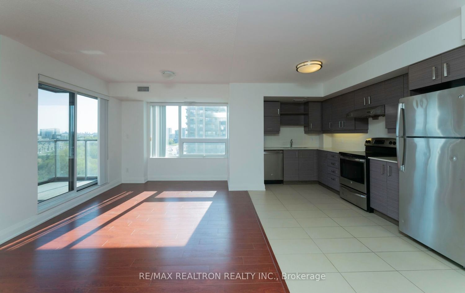 1 Uptown Dr, unit 1603 for sale - image #6