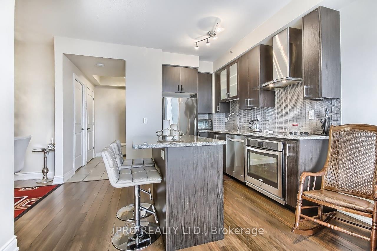 9088 Yonge St, unit 806A for sale - image #7