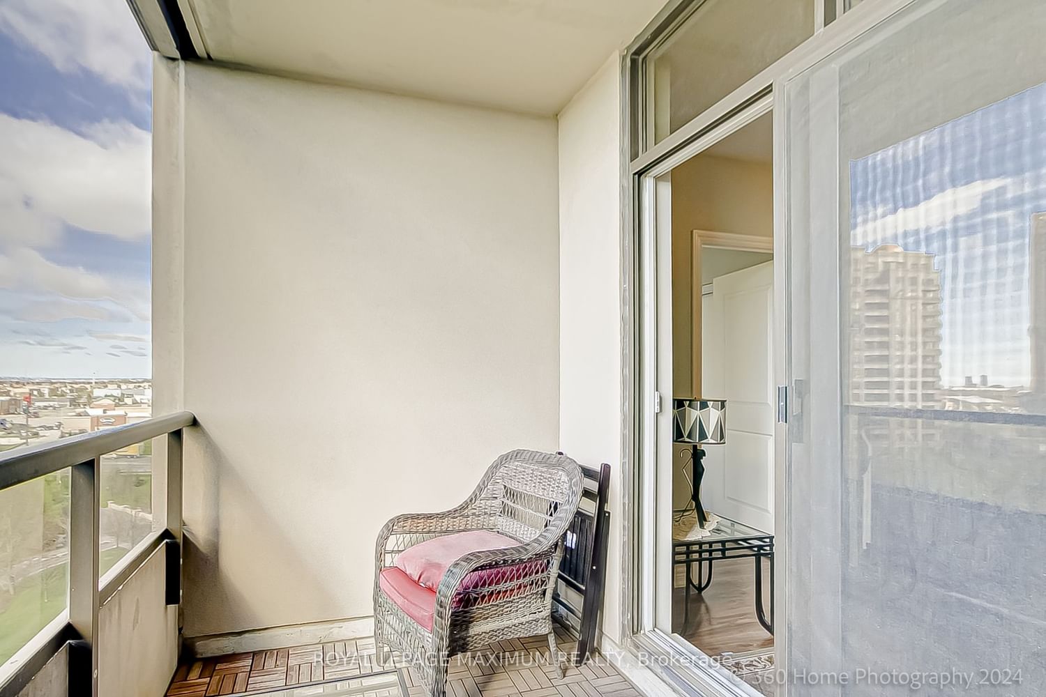 9245 Jane St, unit 706 for sale - image #10