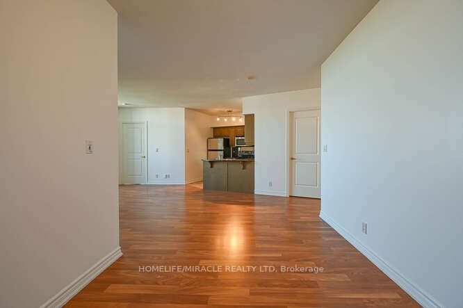 9225 Jane St, unit 1609 for sale - image #13