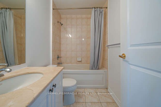 9225 Jane St, unit 1609 for sale - image #32