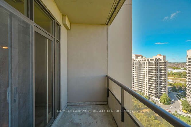 9225 Jane St, unit 1609 for sale - image #33