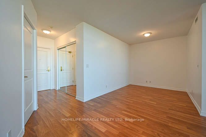 9225 Jane St, unit 1609 for sale - image #8