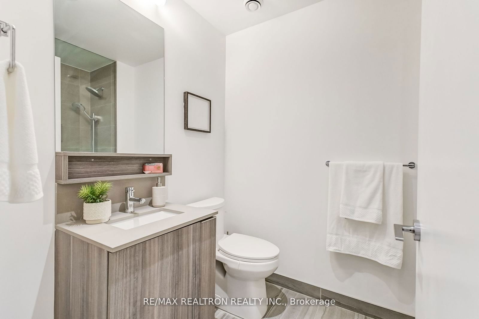 5 Buttermill Ave, unit 1608 for sale - image #15