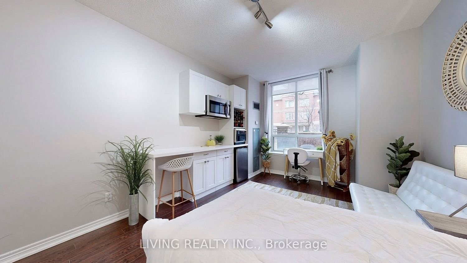 25 Times Ave, unit 112 for rent - image #20