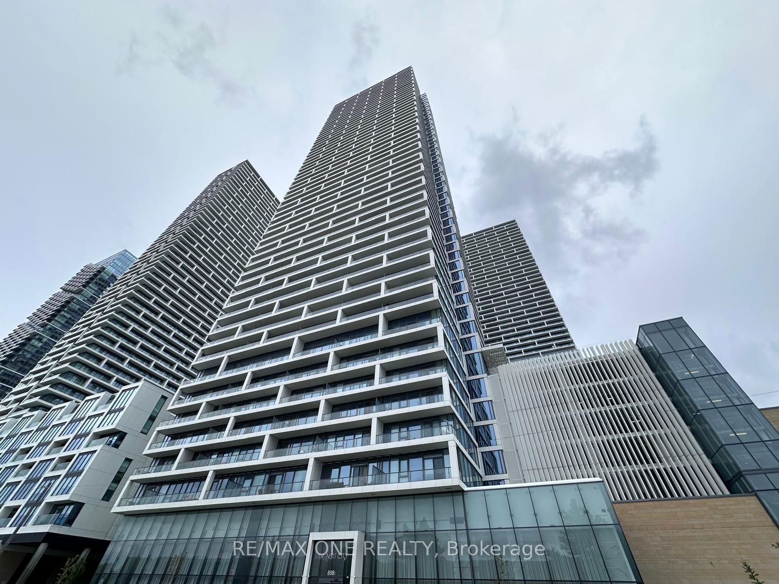 898 Portage Pkwy W, unit 1511 for sale - image #1