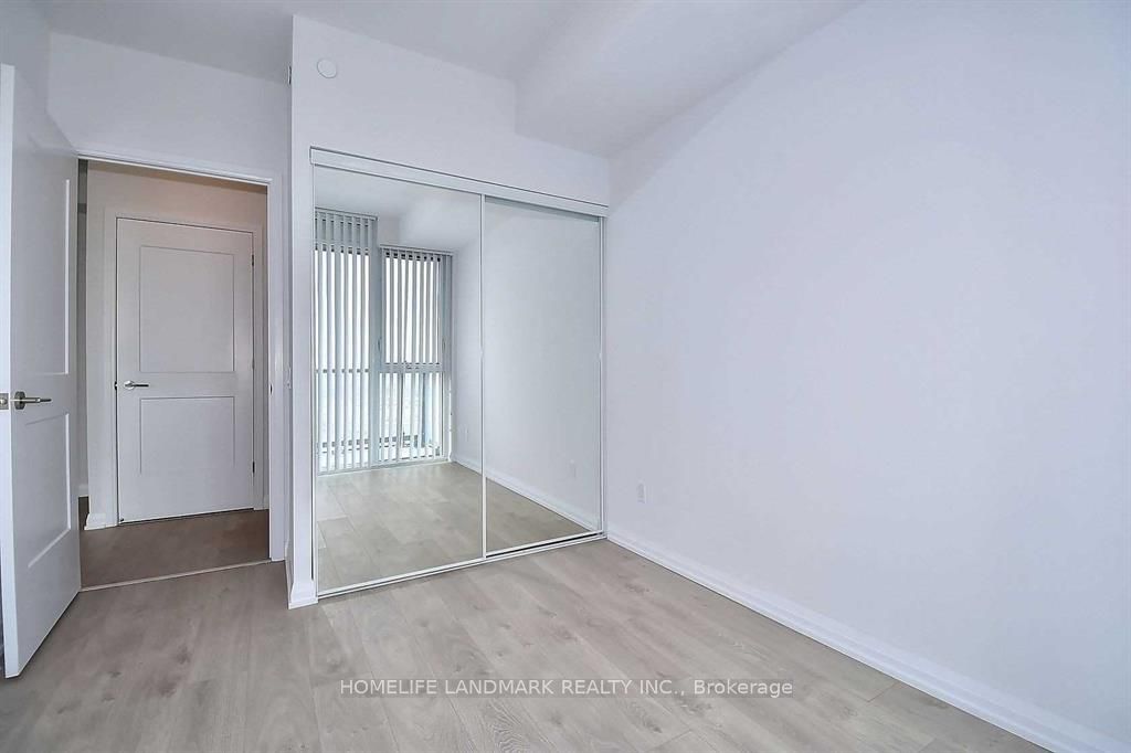 7895 Jane St, unit 2001 for rent - image #11