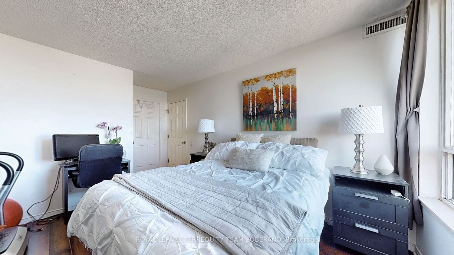 1 Emerald Lane, unit PH402 for sale - image #19