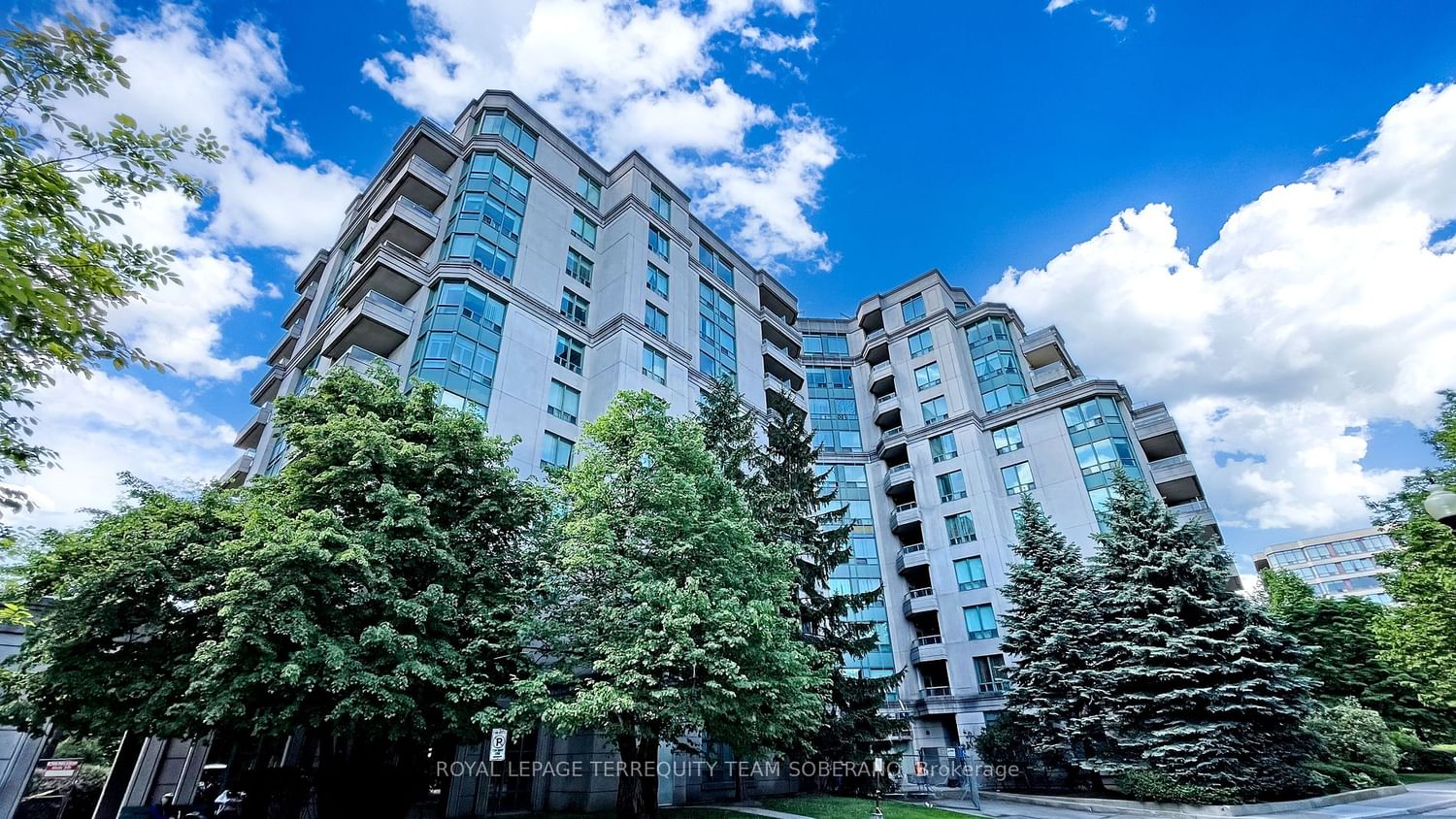 1 Emerald Lane, unit PH402 for sale - image #2