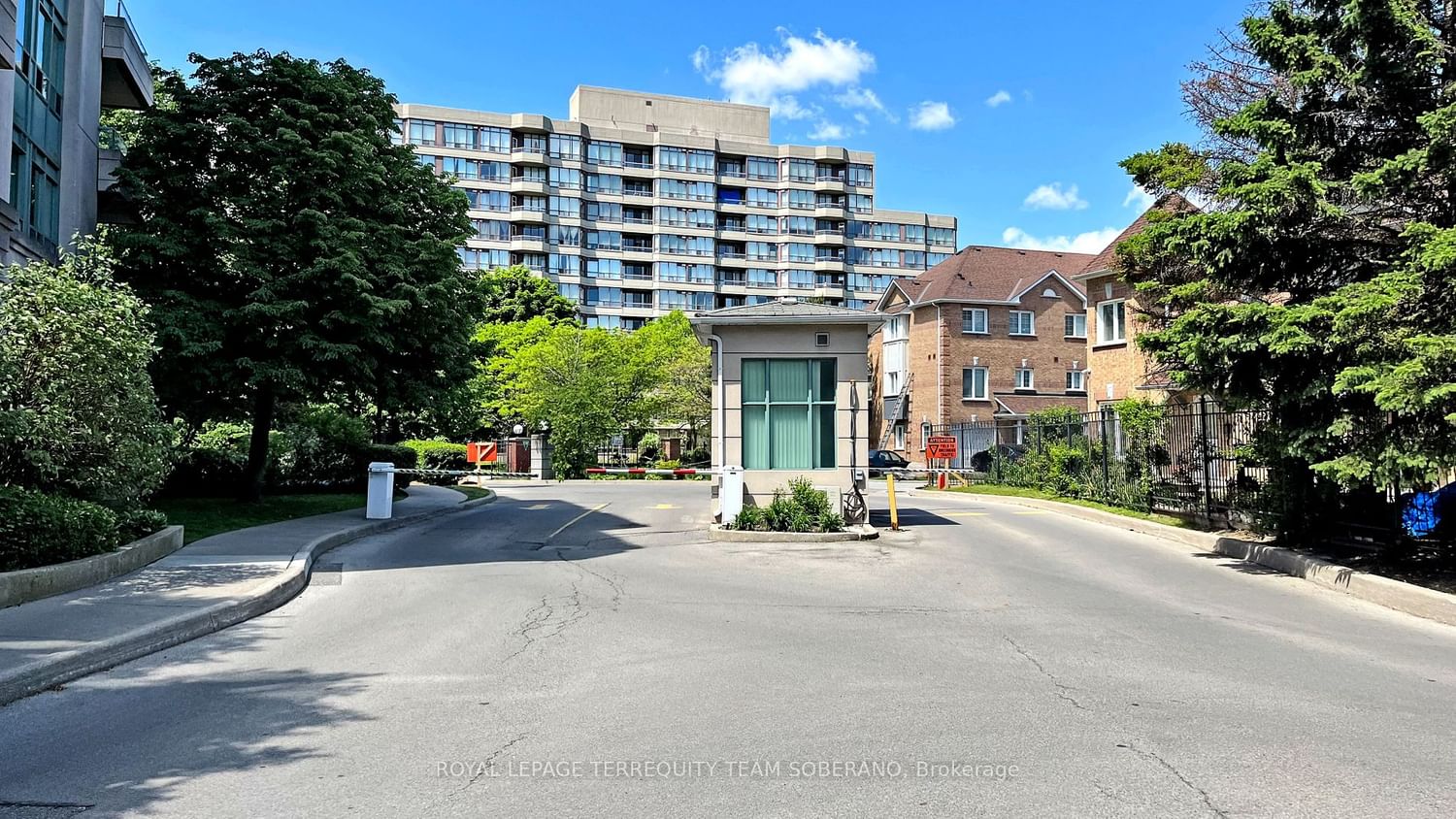 1 Emerald Lane, unit PH402 for sale - image #3