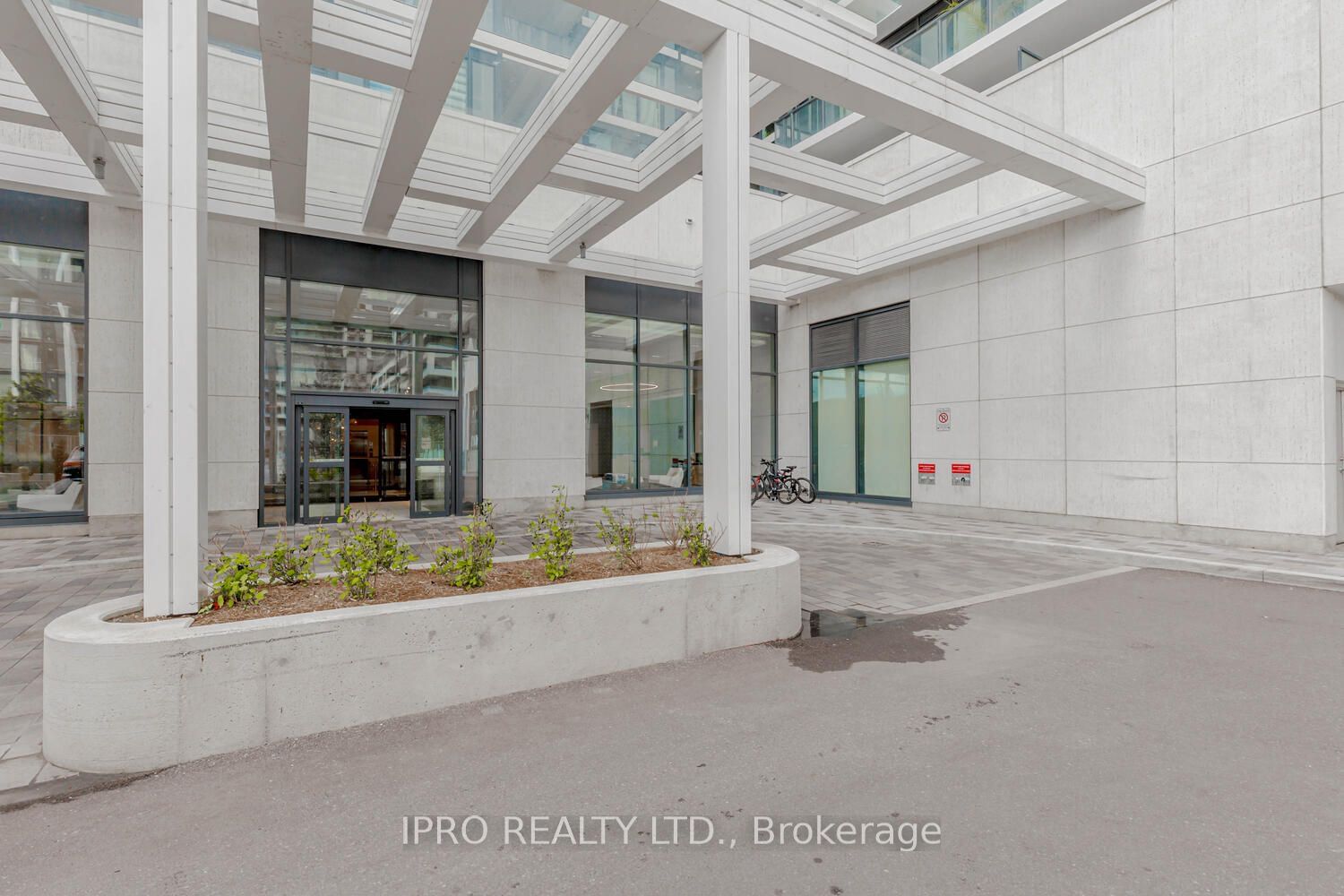 9000 Jane St, unit 606 for sale - image #5