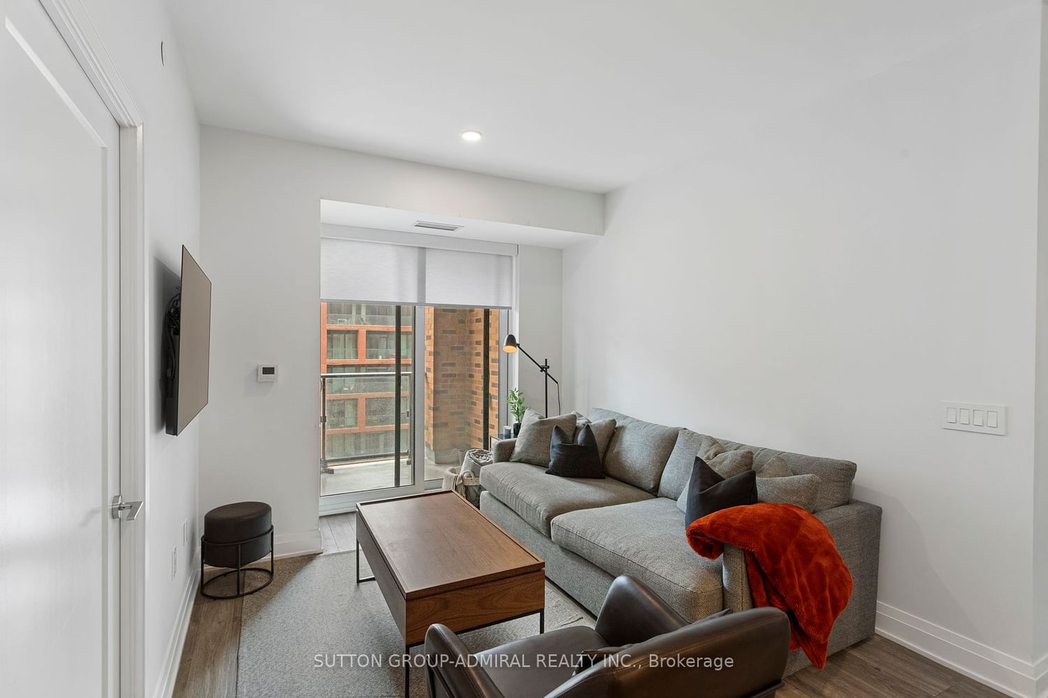 100 Eagle Rock Way, unit 516 for sale - image #8