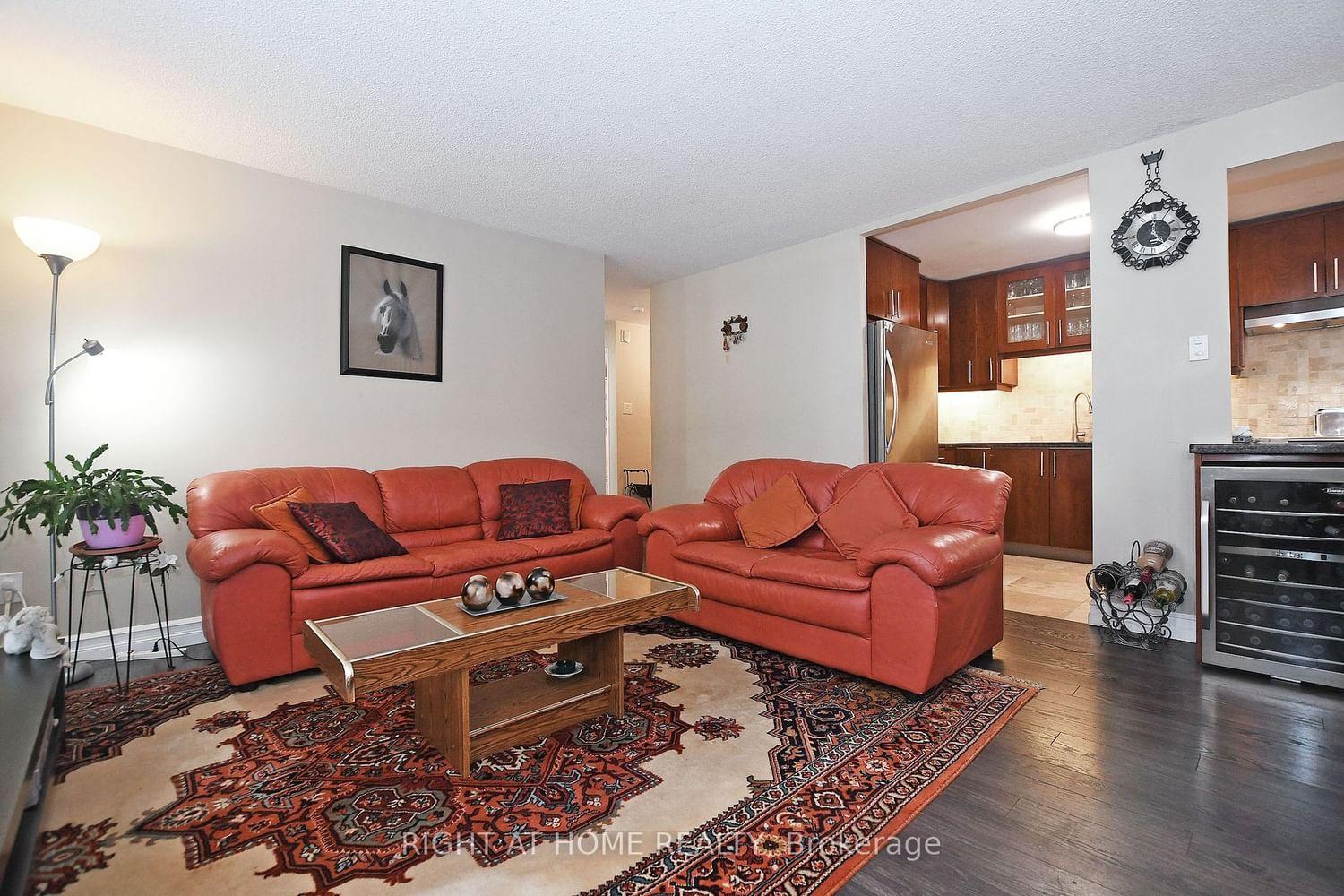 60 Inverlochy Blvd, unit 806 for sale - image #10