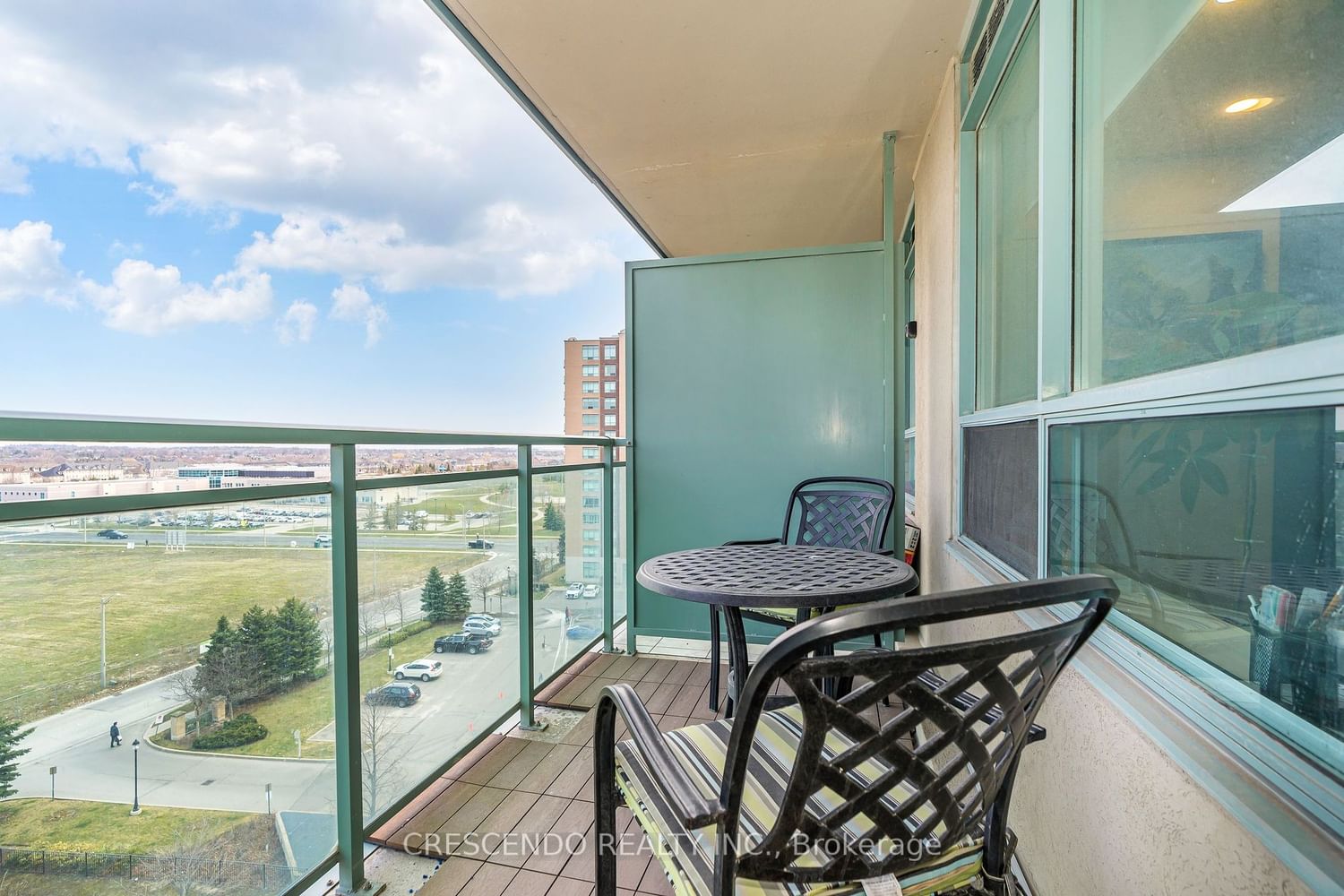 39 Oneida Cres, unit 813 for sale - image #15