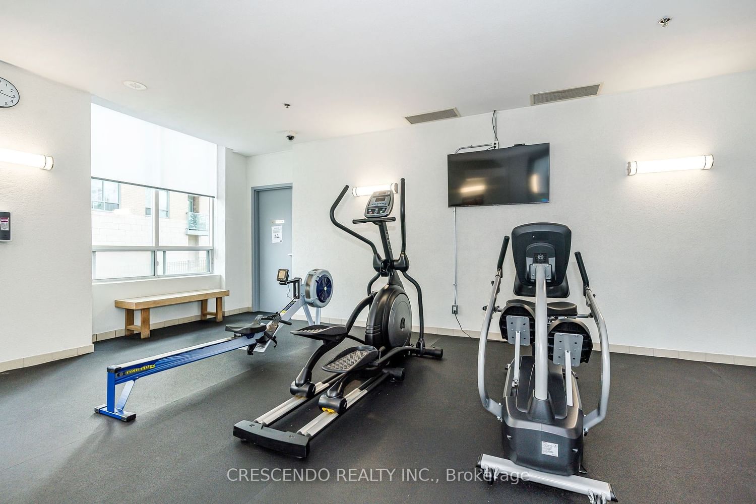 39 Oneida Cres, unit 813 for sale - image #25