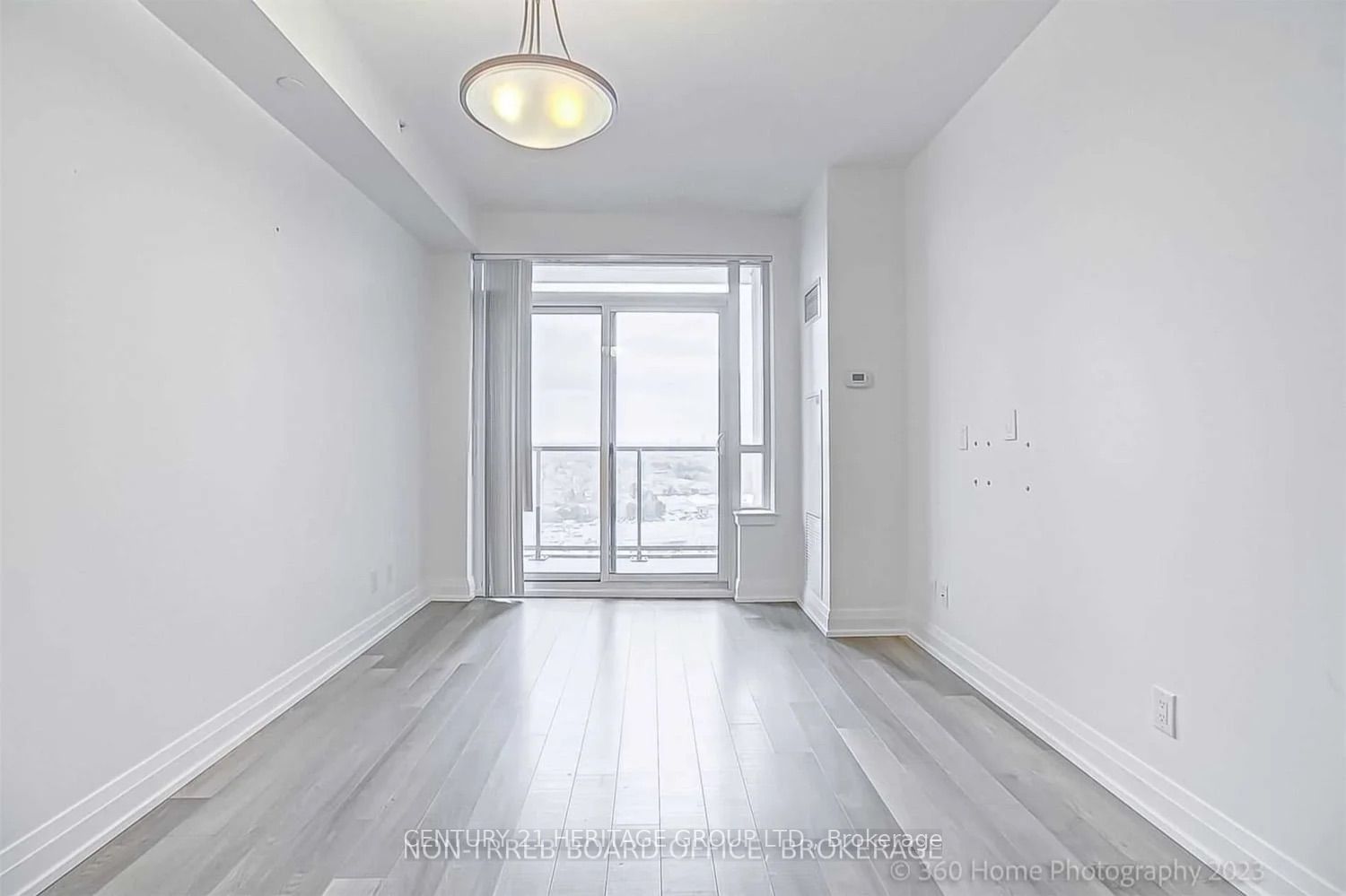 7165 Yonge St, unit 1711 for sale - image #11