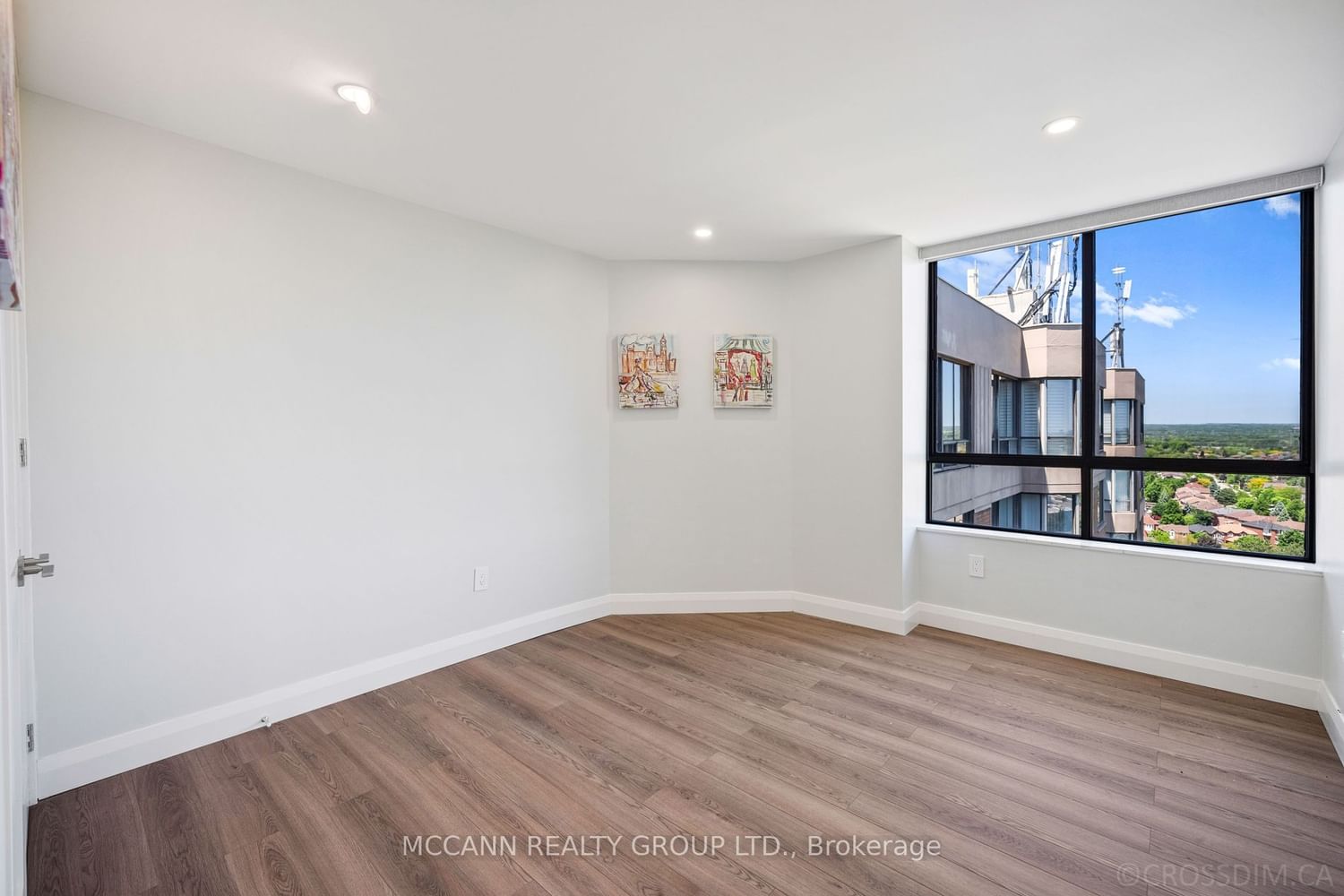 7601 Bathurst St, unit 1701 for sale - image #3