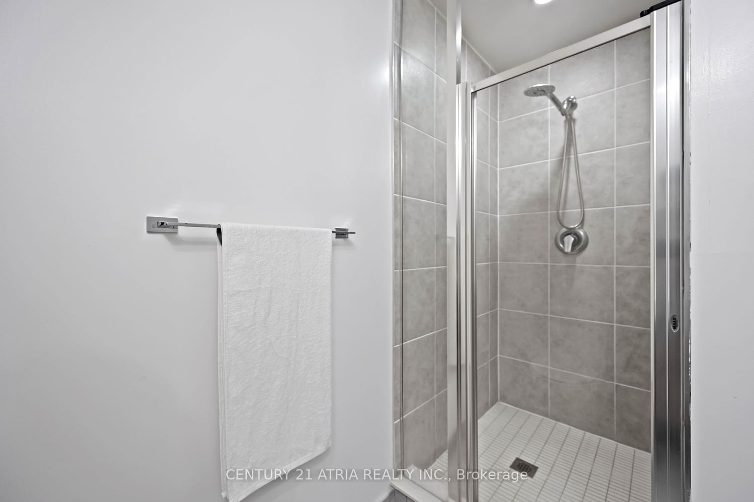 10 rouge valley Dr W, unit 524 for sale - image #20