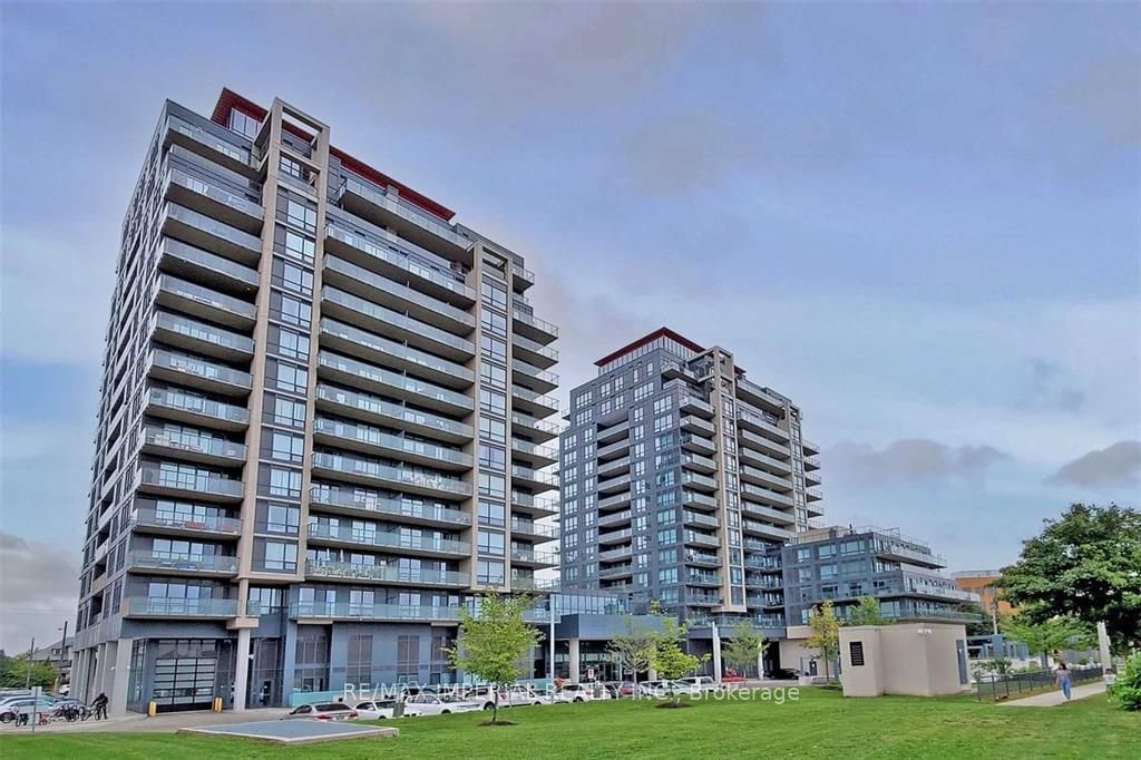 9088 Yonge St, unit 607A for sale - image #1