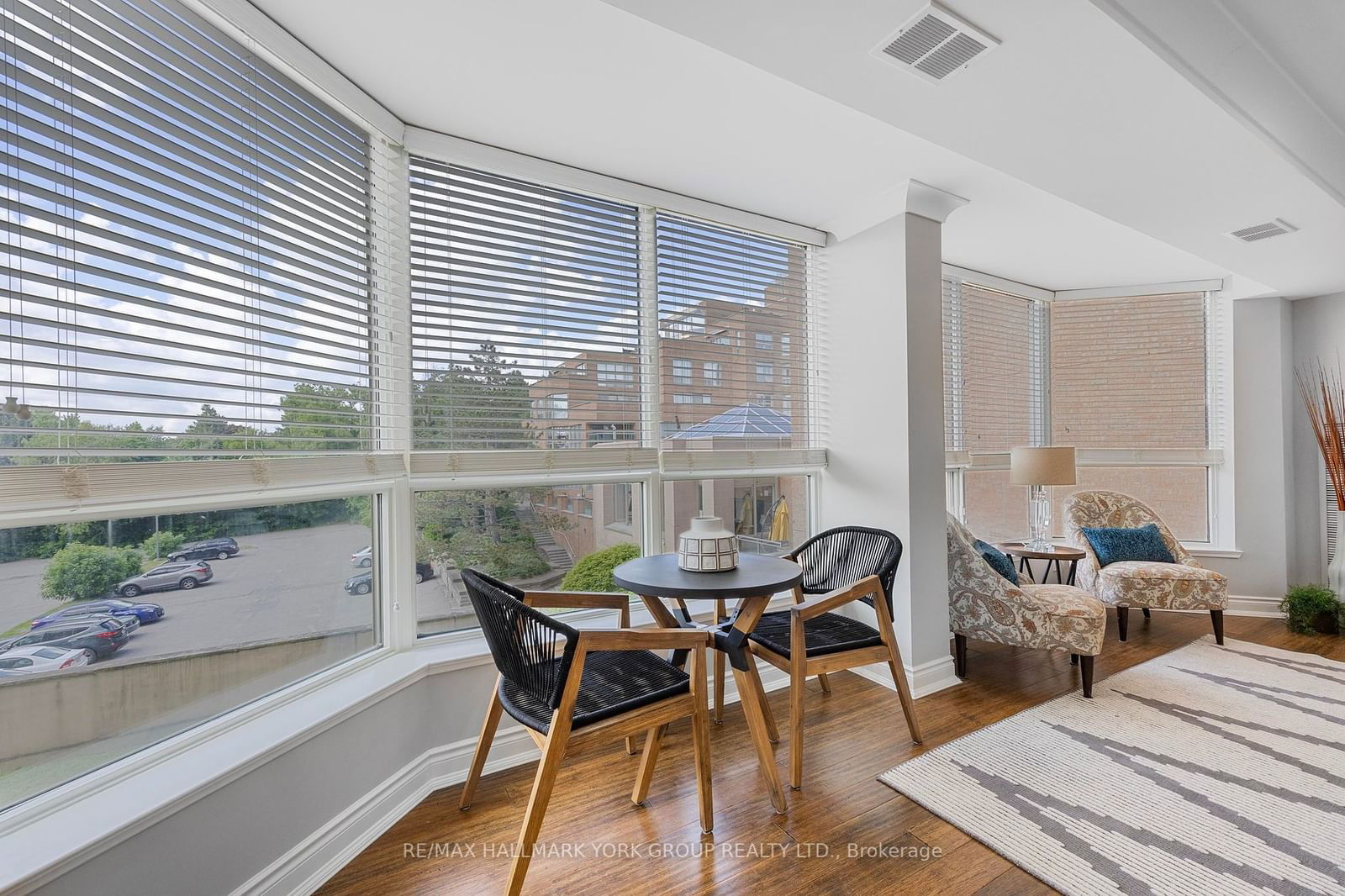 14924 Yonge St, unit 205 for sale - image #9