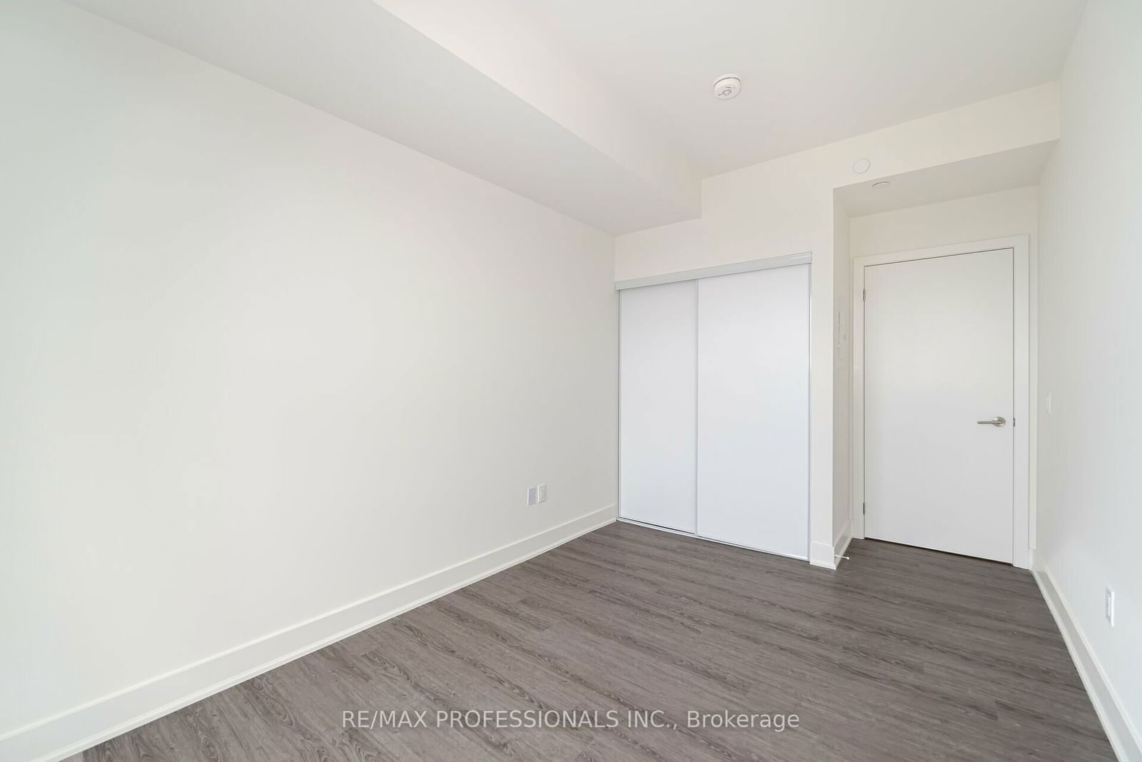 185 Deerfield Rd, unit 504 for sale - image #26