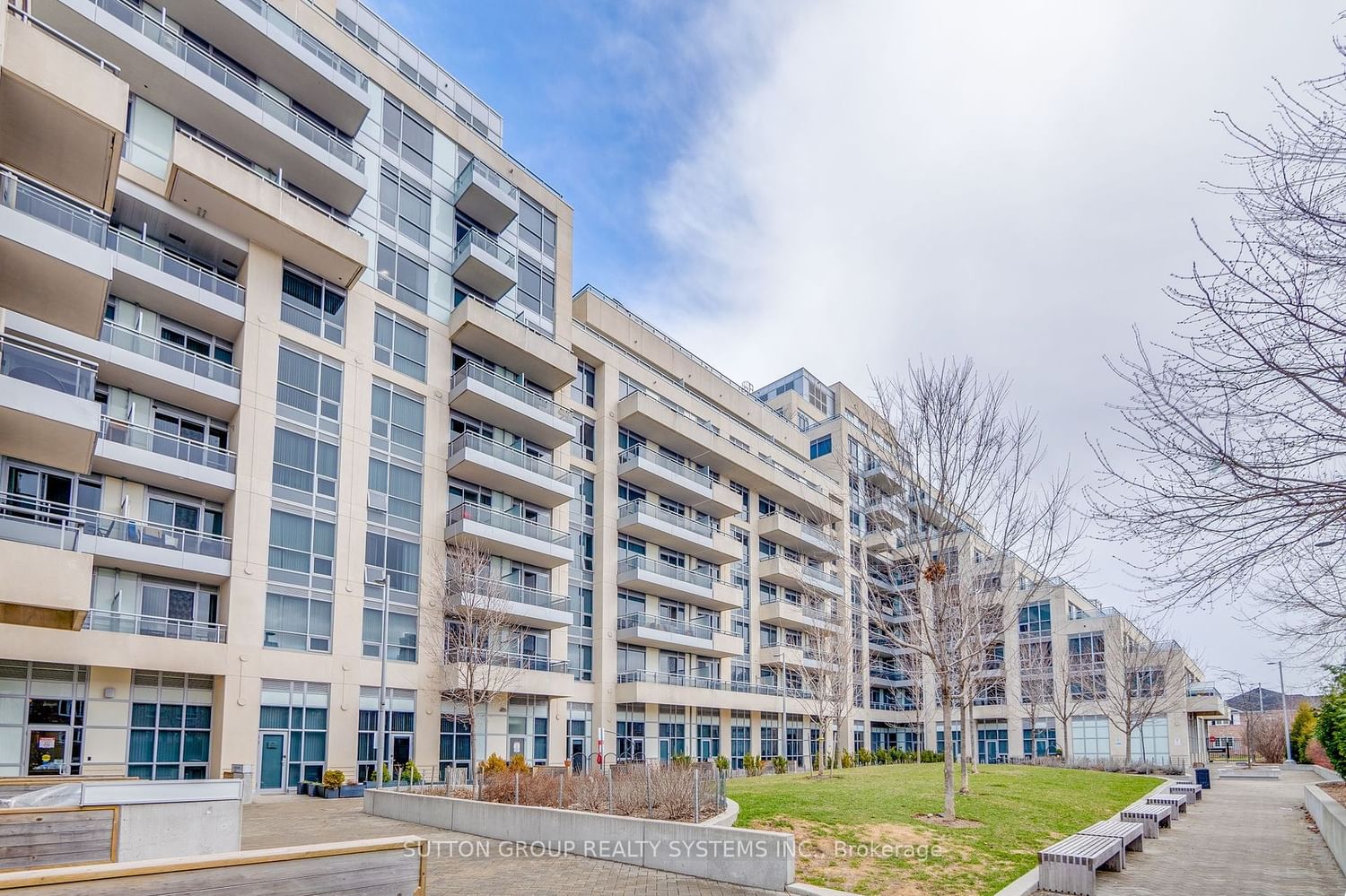 9191 Yonge St, unit Sw-105 for sale - image #37