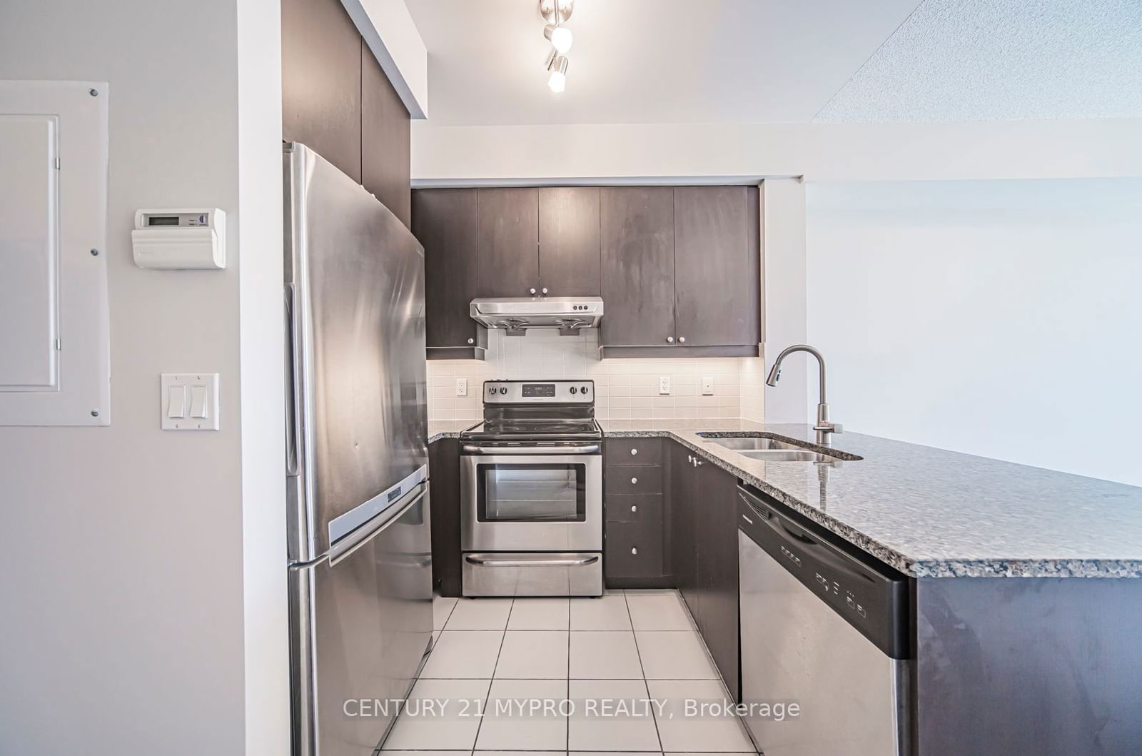 8130 Birchmount Rd, unit 316 for sale - image #5