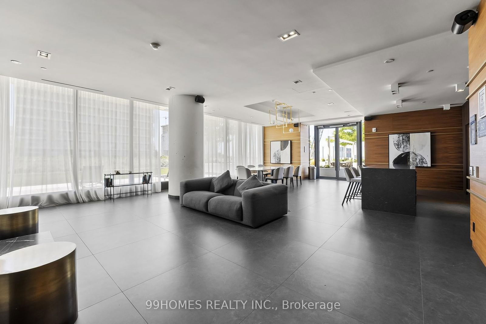 898 Portage Pkwy, unit 2207 for sale - image #31