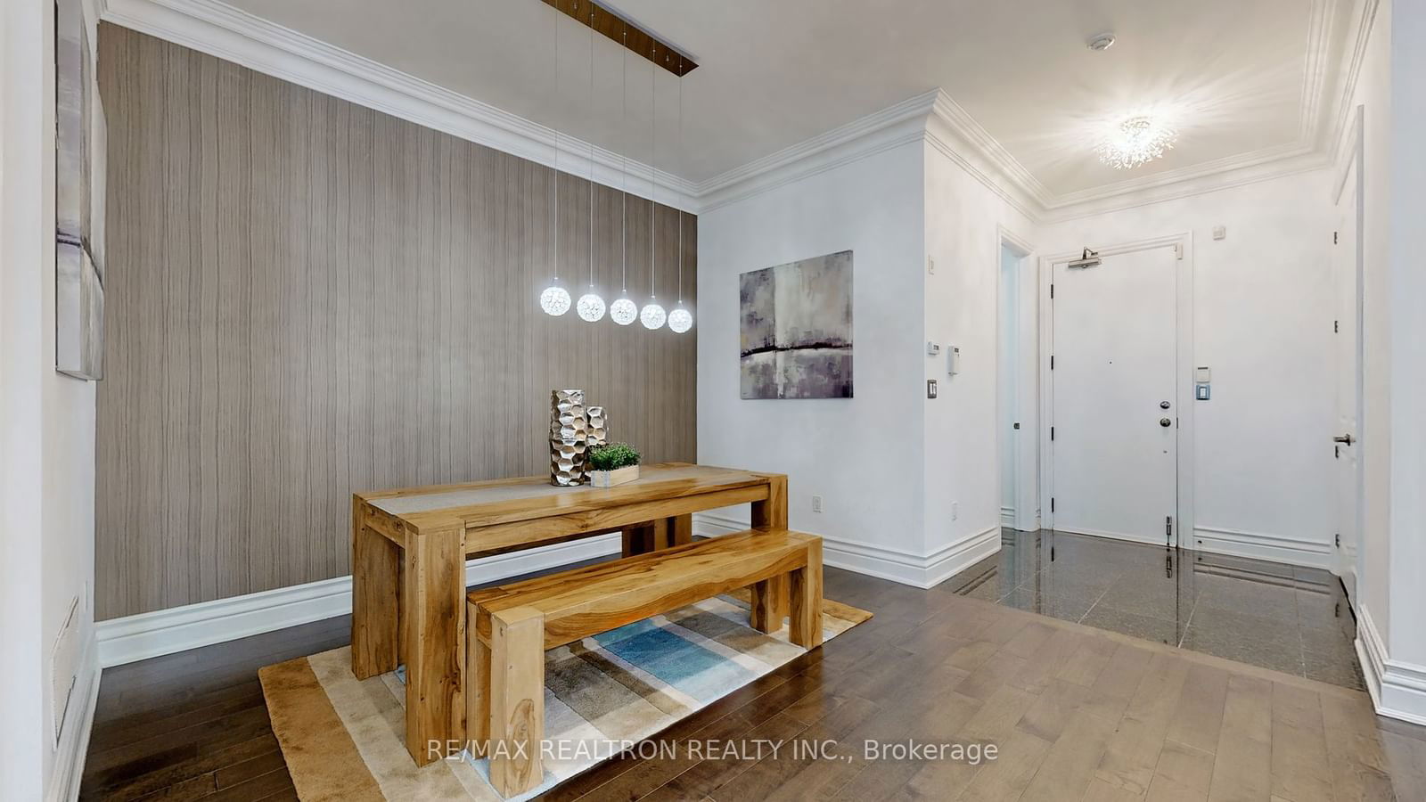 1 Verclaire Gate, unit 110 for sale - image #9