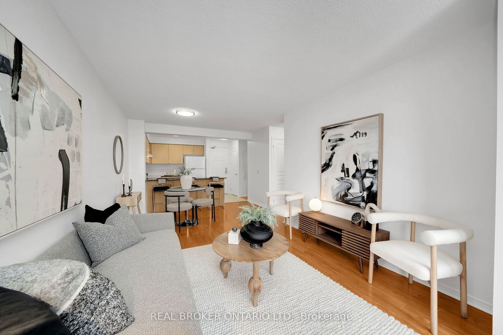 310 Red Maple Rd, unit 706 for sale - image #13